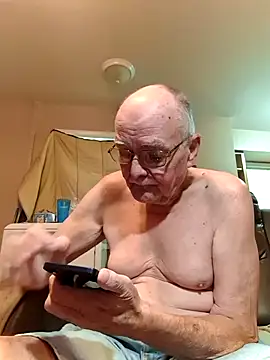 Joeyw57 online show from July 18, 2026, 1:48 pm