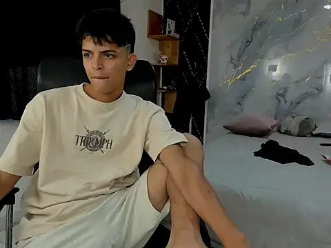 slim dirtyxx1 online show from July 23, 2026, 7:45 pm