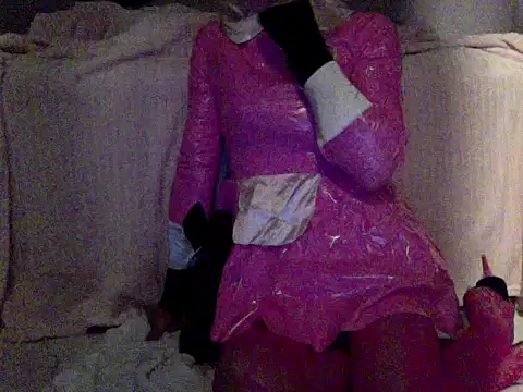 barbiegurl26 online show from July 18, 2026, 5:17 pm