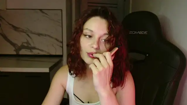 Mia Luiza online show from July 9, 2026, 10:36 pm