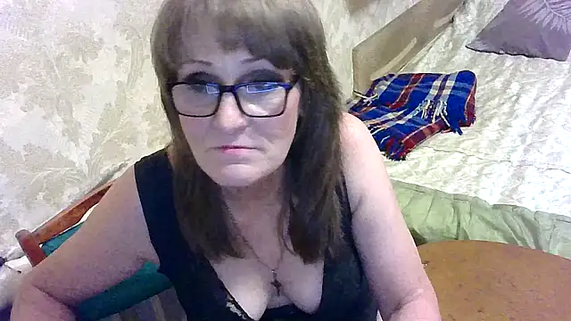 Manulenok online show from July 17, 2026, 6:46 pm