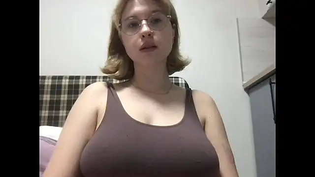 Snapshot of jelly__Gum chatting on July 27, 2026, 7:26 am jelly Gum online show from July 27, 2026, 7:26 am