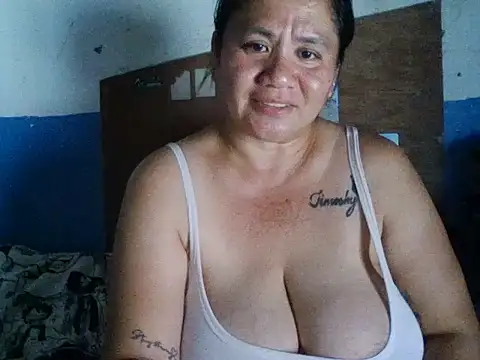 Snapshot of _bigboobs69_ chatting on July 17, 2026, 2:51 am bigboobs69 online show from July 17, 2026, 2:51 am