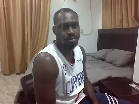 Snapshot of Offsetpapi chatting on July 8, 2026, 9:41 pm Offsetpapi online show from July 8, 2026, 9:41 pm