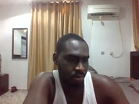 Snapshot of Offsetpapi chatting on July 15, 2026, 10:26 pm Offsetpapi online show from July 15, 2026, 10:26 pm