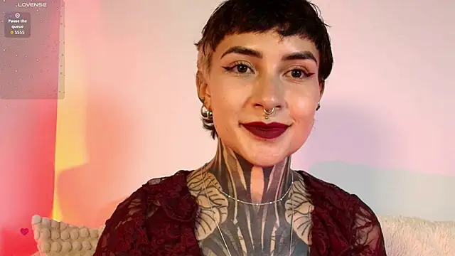Snapshot of Luana_Fiore0 chatting on July 23, 2026, 9:13 pm Luana Fiore0 online show from July 23, 2026, 9:13 pm