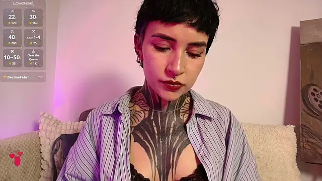 Snapshot of Luana_Fiore0 chatting on July 26, 2026, 7:32 pm Luana Fiore0 online show from July 26, 2026, 7:32 pm
