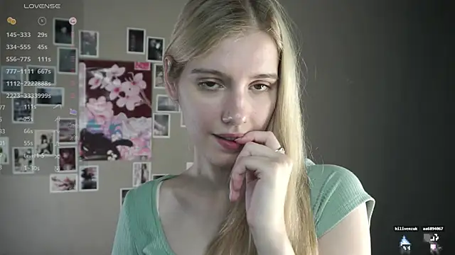 ElaineBerum online show from July 29, 2026, 8:56 am