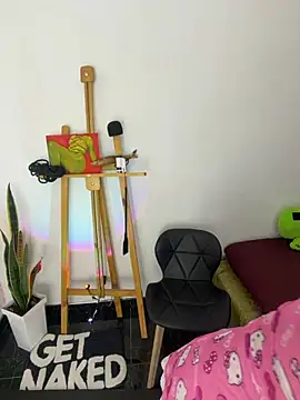 Kitty miaw online show from July 18, 2026, 2:49 am
