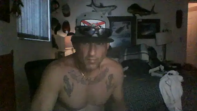 Snapshot of Reelg21 chatting on July 15, 2026, 10:59 pm Reelg21 online show from July 15, 2026, 10:59 pm