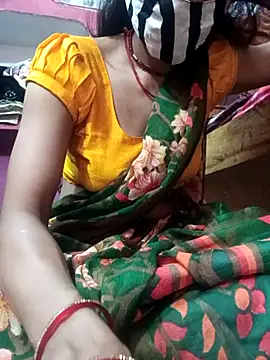 Snapshot of khushbubabyjaan23 chatting on July 29, 2026, 10:35 am khushbubabyjaan23 online show from July 29, 2026, 10:35 am