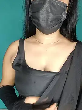 Snapshot of AashiLuxe chatting on July 22, 2026, 8:06 am AashiLuxe online show from July 22, 2026, 8:06 am