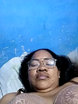 Sexymonmy online show from July 27, 2026, 4:03 pm