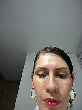 ALYSSON  11 online show from July 13, 2026, 2:25 am