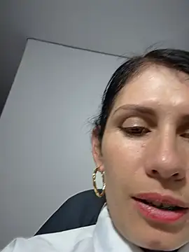 ALYSSON  11 online show from July 15, 2026, 2:39 am