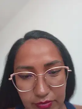 Snapshot of chells_ chatting on July 21, 2026, 5:37 pm chells online show from July 21, 2026, 5:37 pm
