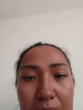 Snapshot of chells_ chatting on July 25, 2026, 12:25 pm chells online show from July 25, 2026, 12:25 pm