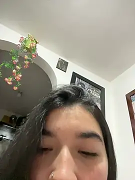 Snapshot of La_pelinegraa chatting on July 5, 2026, 1:34 am La pelinegraa online show from July 5, 2026, 1:34 am