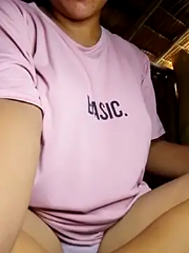 YummyPussy19 online show from July 22, 2026, 7:55 am