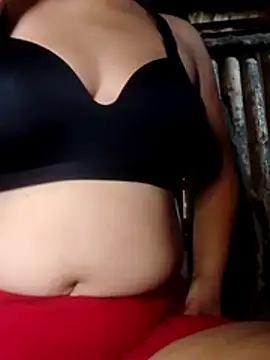 YummyPussy19 online show from July 26, 2026, 6:43 am