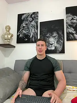 Snapshot of AlexHarrington chatting on July 24, 2026, 1:58 am AlexHarrington online show from July 24, 2026, 1:58 am