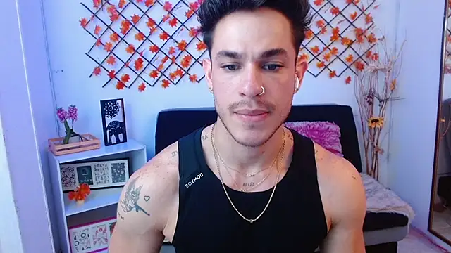 Snapshot of _Juan023_ chatting on July 10, 2026, 2:27 am Juan023 online show from July 10, 2026, 2:27 am