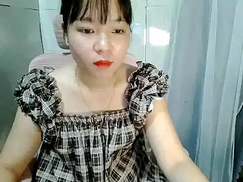 Snapshot of Your_lust134 chatting on July 21, 2026, 12:35 am Your lust134 online show from July 21, 2026, 12:35 am