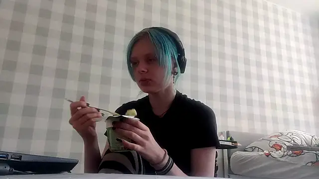 Snapshot of ZolaCoonradt chatting on July 20, 2026, 10:39 am ZolaCoonradt online show from July 20, 2026, 10:39 am