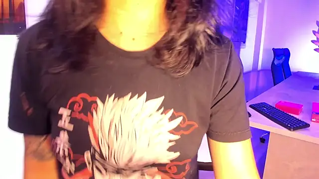 Snapshot of RougeBlack_ chatting on July 24, 2026, 4:10 am RougeBlack online show from July 24, 2026, 4:10 am