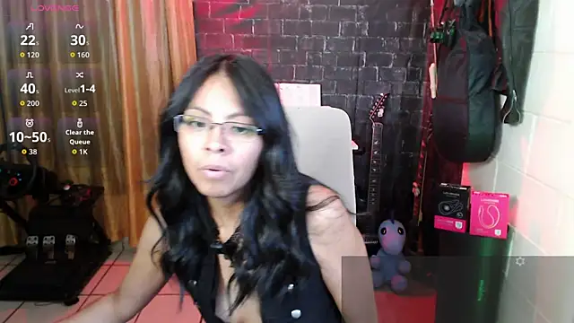 Snapshot of sweet_tulipan chatting on July 16, 2026, 11:00 pm sweet tulipan online show from July 16, 2026, 11:00 pm