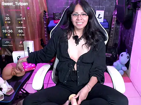 Snapshot of sweet_tulipan chatting on July 28, 2026, 11:26 pm sweet tulipan online show from July 28, 2026, 11:26 pm
