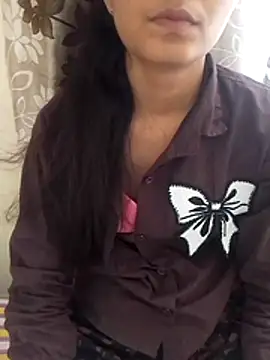 nadiya khan  online show from July 11, 2026, 10:40 am