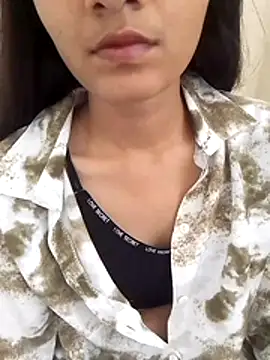 nadiya khan  online show from July 12, 2026, 10:50 am