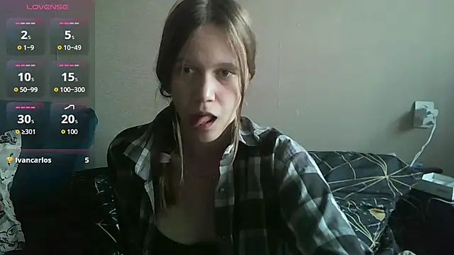 Snapshot of huba_boobies chatting on July 23, 2026, 1:30 am huba boobies online show from July 23, 2026, 1:30 am