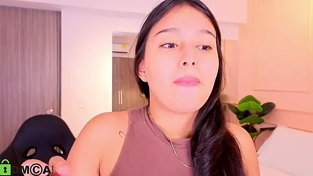 Snapshot of BELLA_GAITAN_ chatting on July 16, 2026, 10:54 am BELLA GAITAN online show from July 16, 2026, 10:54 am
