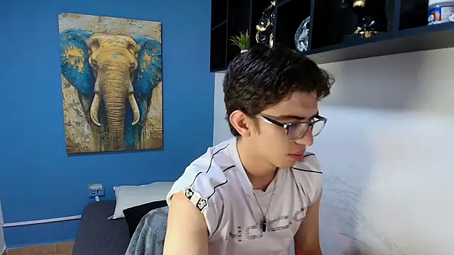 ADAM CUMS online show from July 28, 2026, 12:23 pm