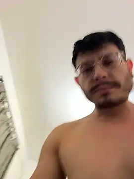 andrewlopezz online show from July 23, 2026, 6:11 am