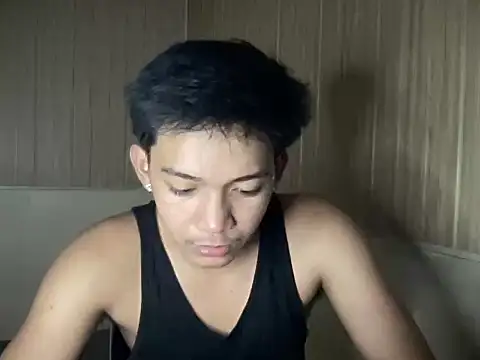 YourcumBoy77 online show from July 20, 2026, 9:56 am