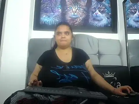 BBW Sharol online show from July 22, 2026, 11:46 am