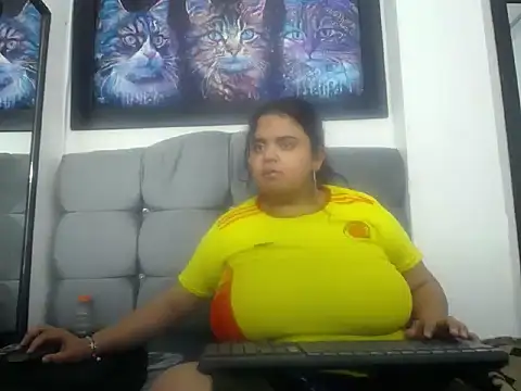 BBW Sharol online show from July 28, 2026, 3:54 pm