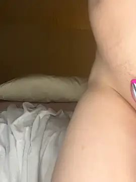 BeautyLyn online show from July 28, 2026, 5:14 am