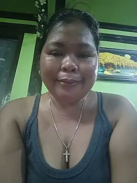 Snapshot of Dhangs30 chatting on July 16, 2026, 12:49 am Dhangs30 online show from July 16, 2026, 12:49 am