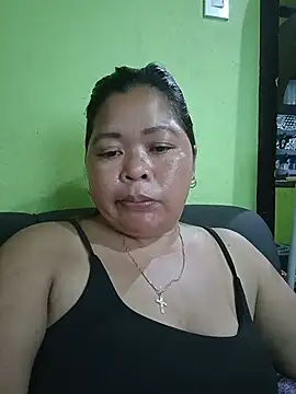 Snapshot of Dhangs30 chatting on July 17, 2026, 5:14 am Dhangs30 online show from July 17, 2026, 5:14 am
