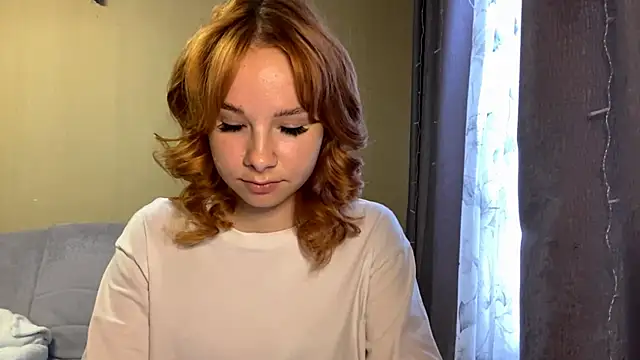 Snapshot of Ginger_Baby chatting on July 14, 2026, 1:41 am Ginger Baby online show from July 14, 2026, 1:41 am