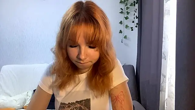 Snapshot of Ginger_Baby chatting on July 28, 2026, 1:34 am Ginger Baby online show from July 28, 2026, 1:34 am