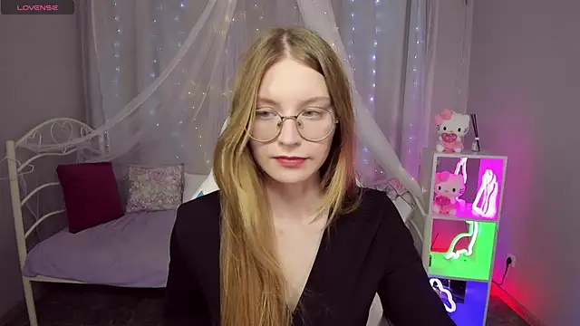 MaryVance online show from July 14, 2026, 7:57 am