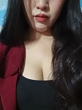 Elina68 online show from July 9, 2026, 2:37 am