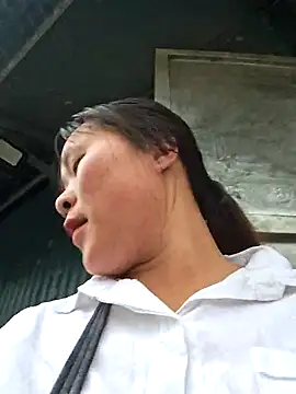 Miko Lana online show from July 17, 2026, 3:02 am