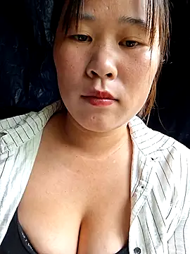 Miko Lana online show from July 23, 2026, 1:58 am