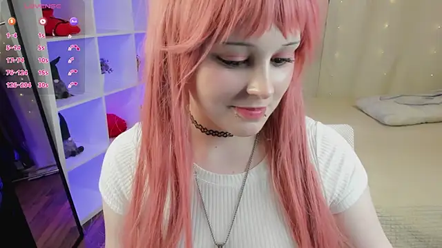 Snapshot of Blossom_Anna chatting on July 14, 2026, 2:05 am Blossom Anna online show from July 14, 2026, 2:05 am
